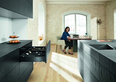 Ящик LEGRABOX pure TIP-ON BLUMOTION (высота N 66,5, глубина 500 мм, до 40 кг), для тонких фасадов, терра-черный