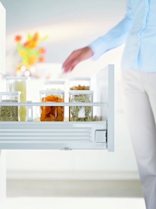 Ящик METABOX с релингом (150х450) кремовый, под пресс